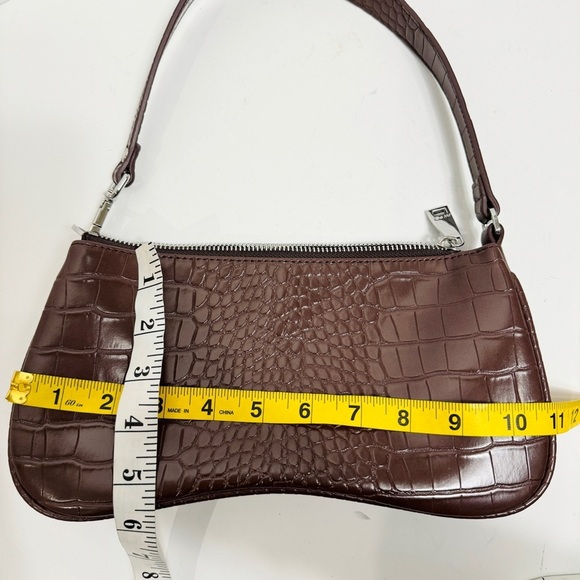 JW PEl Women's Shoulder Handbag in faux leather Brown Croc - Picture 5 of 10